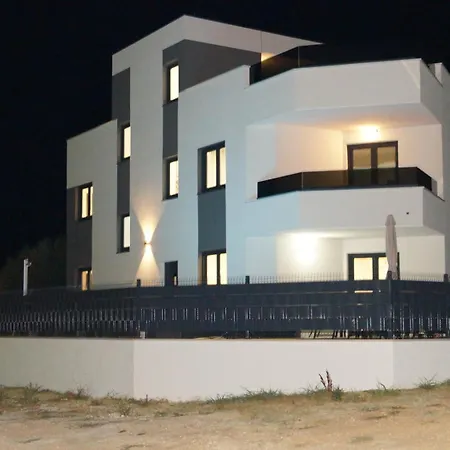 Vacation Sveti Petar With Pool And Stunning View